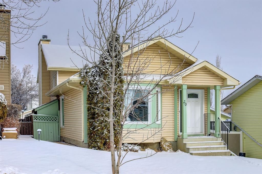 I have sold a property at 20 Macewan Meadow LINK NW in Calgary
